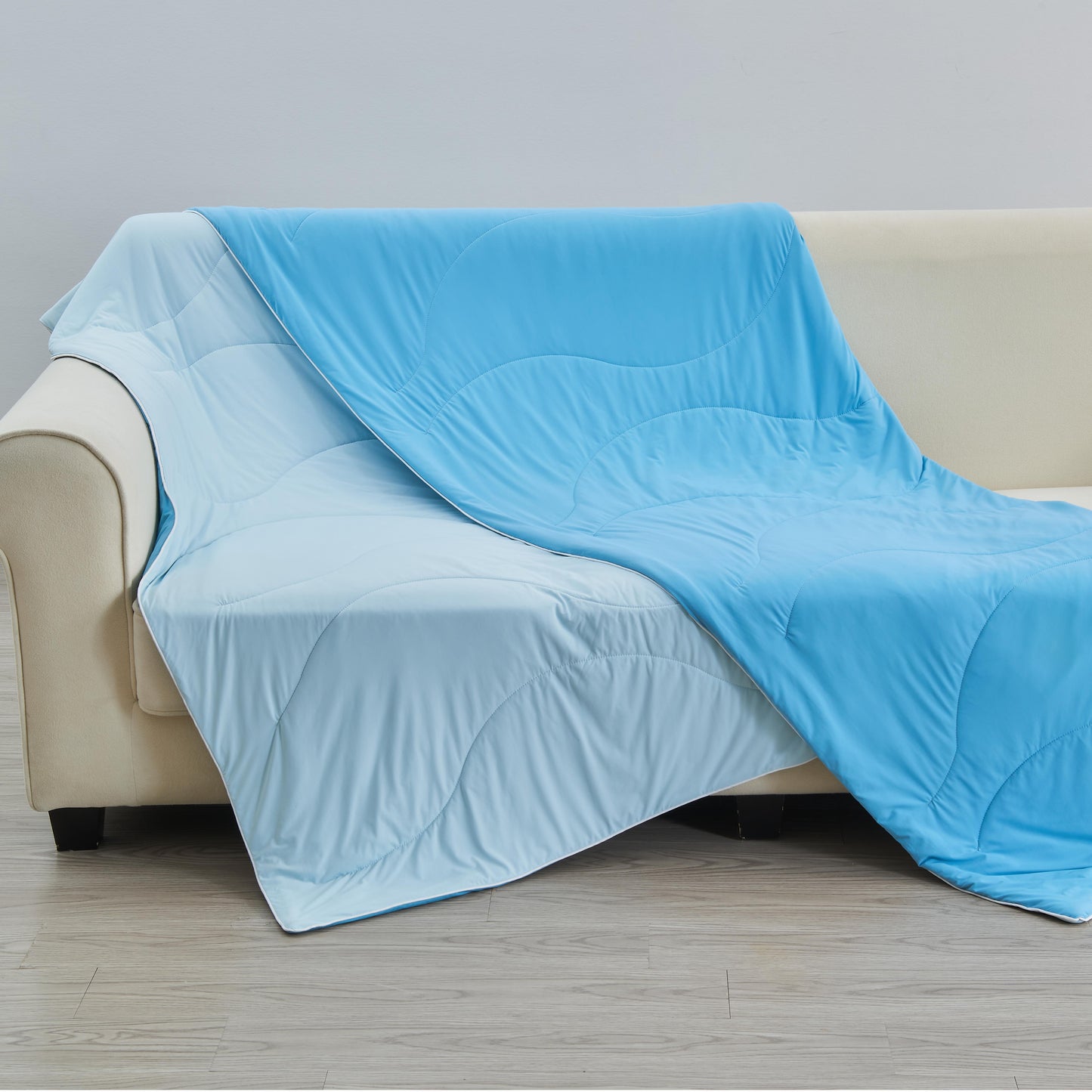 APSMILE Silk Cooling Comforter, Q-Max>0.4, Dual-Sided Cooling Fabric, Breathable Lightweight Blanket for Hot Sleepers and Night Sweaters, Blue