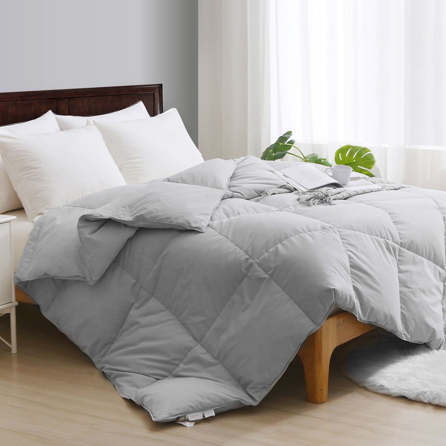 Classic Organic Goose Feather Down Comforter, Lightweight, All-Season and Winter-weight Feather & Down Duvet Insert
