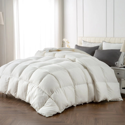 APSMILE Luxurious Fluffy Goose Feather Down Comforter,All Season Ultra Soft Duvet Insert, Medium Warmth 750 FP Hotel Collection Bed Comforter (White)